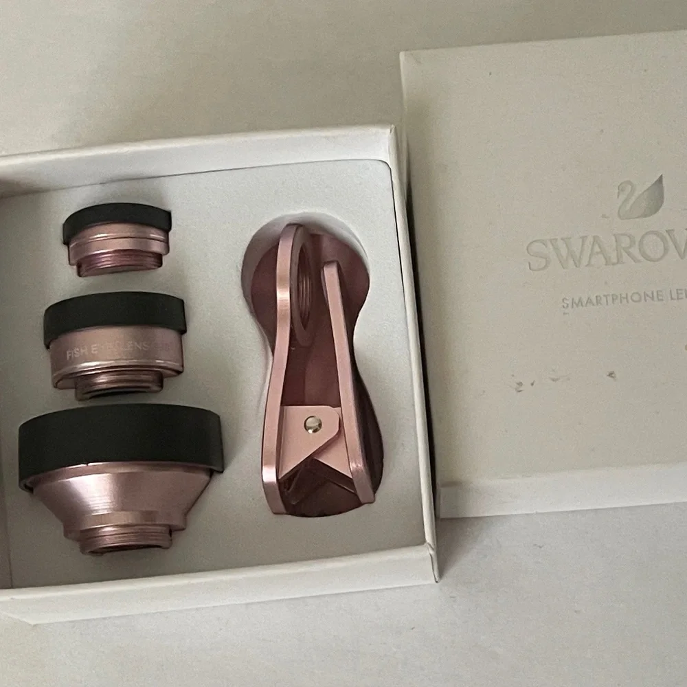 Swarovski smartphone lens